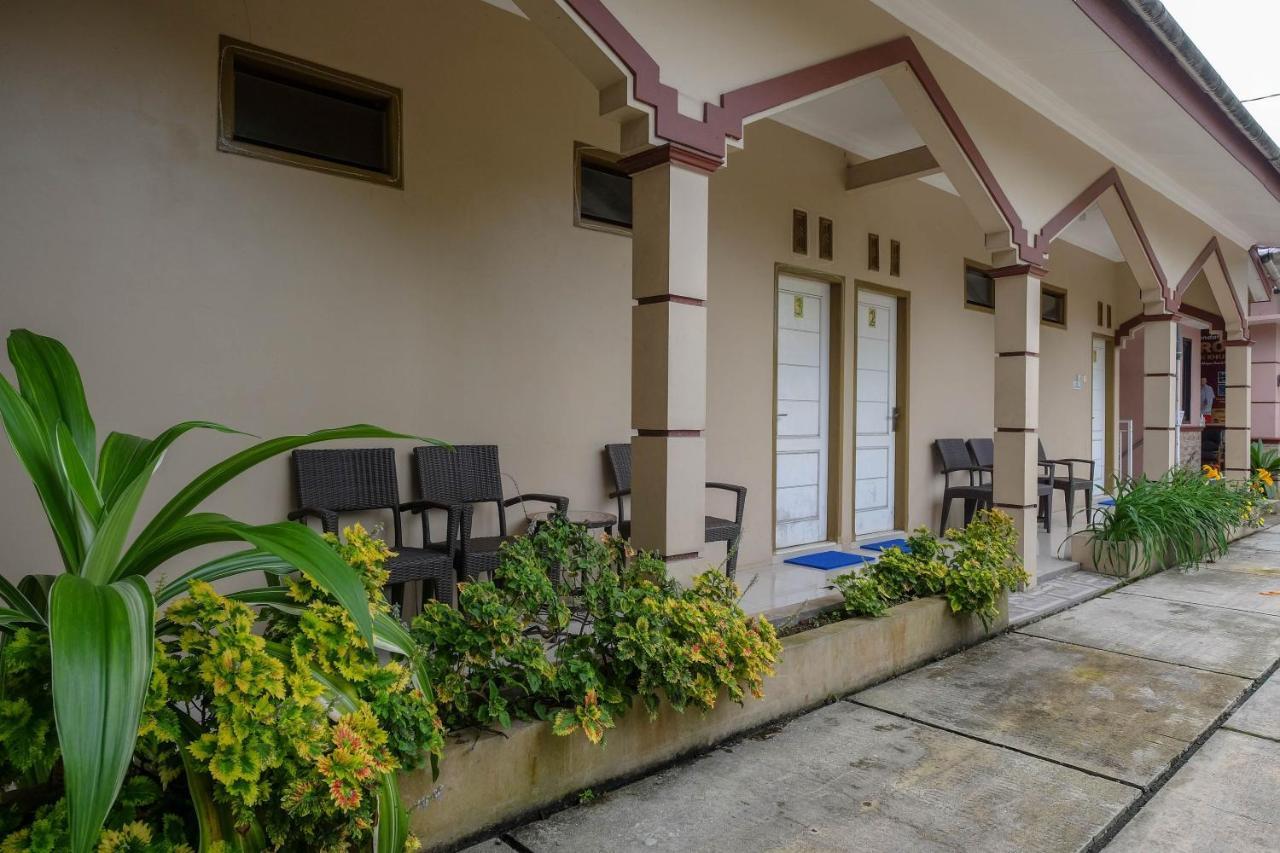 OYO 90516 RGH Syariah Argopeni Hotel Kalianget Bagian luar foto