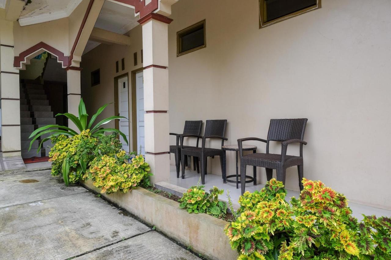 OYO 90516 RGH Syariah Argopeni Hotel Kalianget Bagian luar foto
