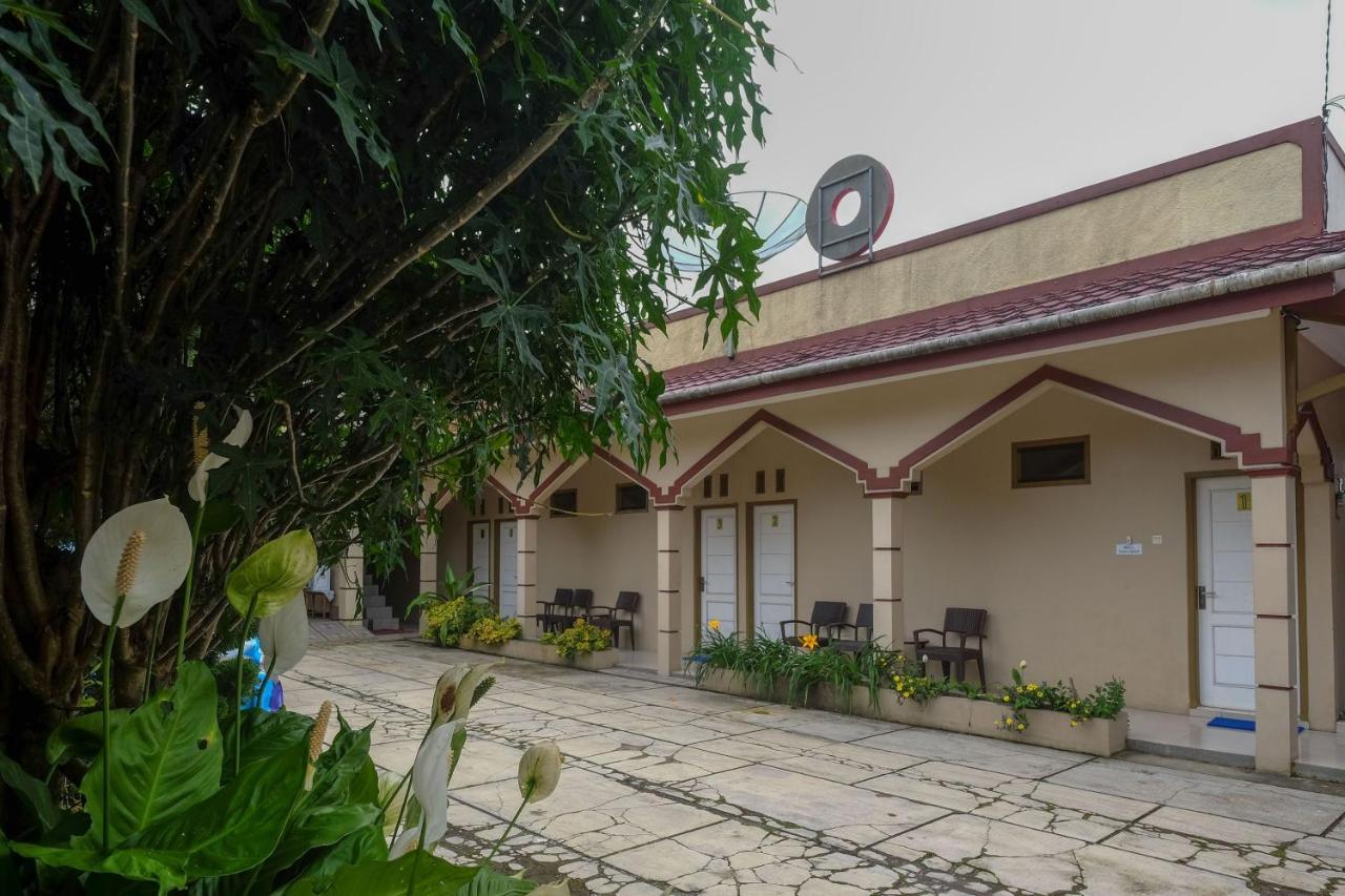 OYO 90516 RGH Syariah Argopeni Hotel Kalianget Bagian luar foto