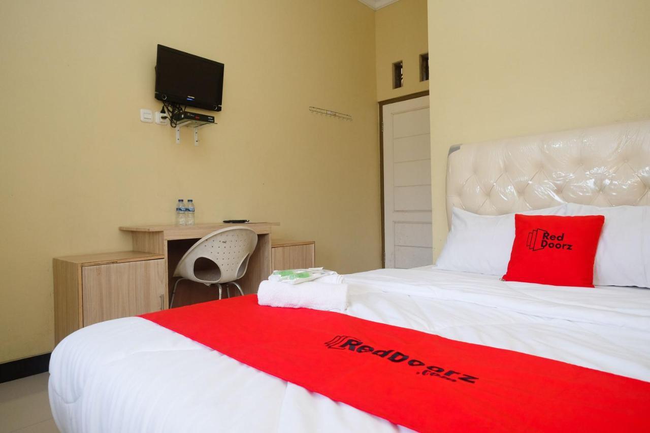 OYO 90516 RGH Syariah Argopeni Hotel Kalianget Bagian luar foto