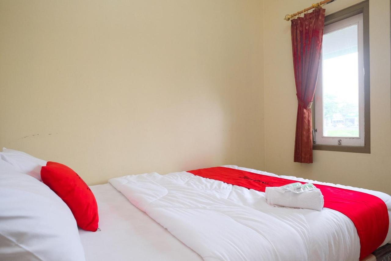 OYO 90516 RGH Syariah Argopeni Hotel Kalianget Bagian luar foto