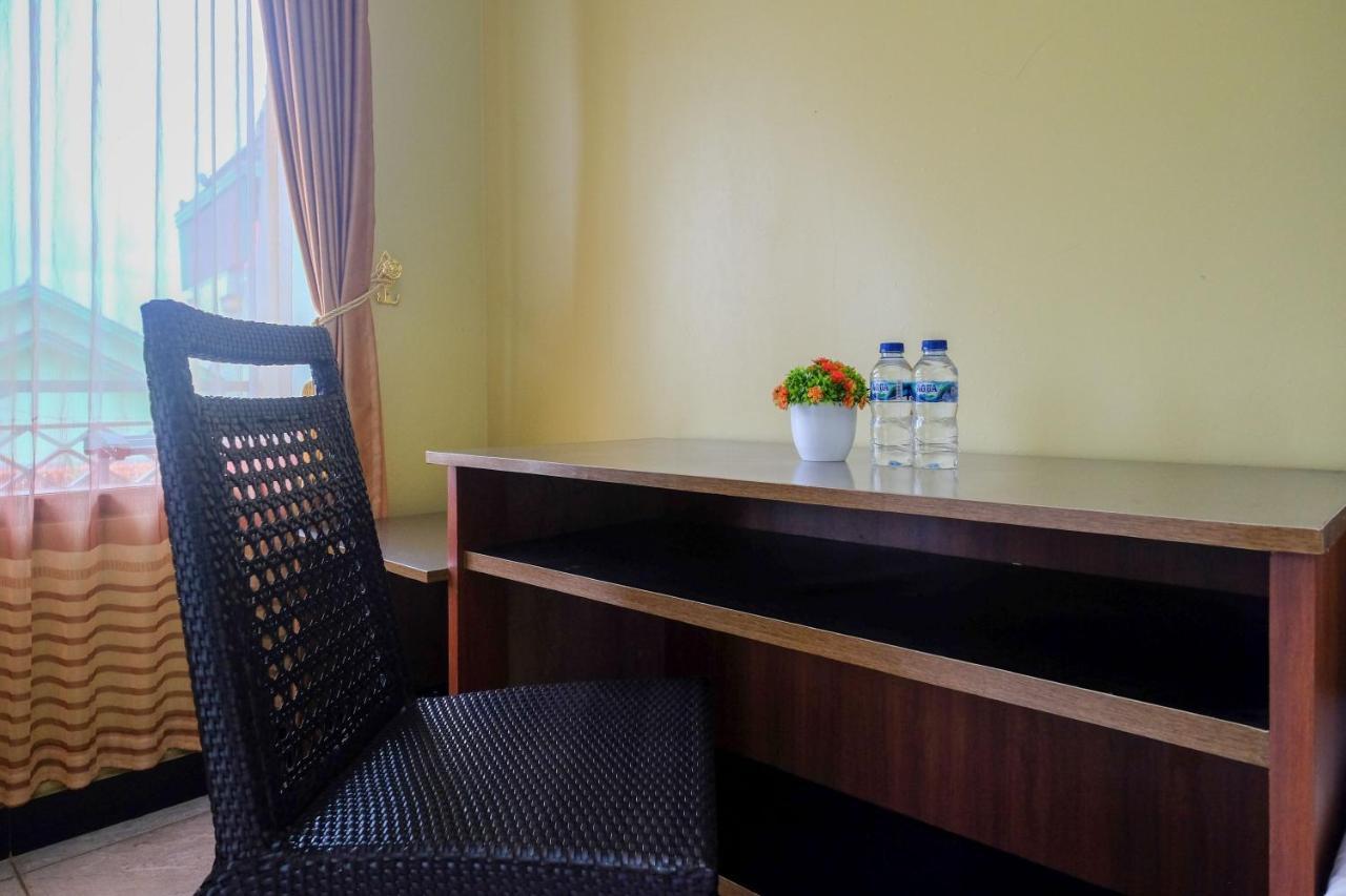 OYO 90516 RGH Syariah Argopeni Hotel Kalianget Bagian luar foto